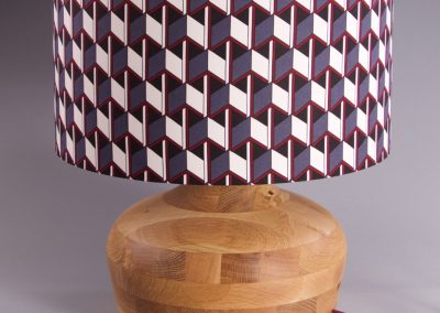 lampe en bois de chêne