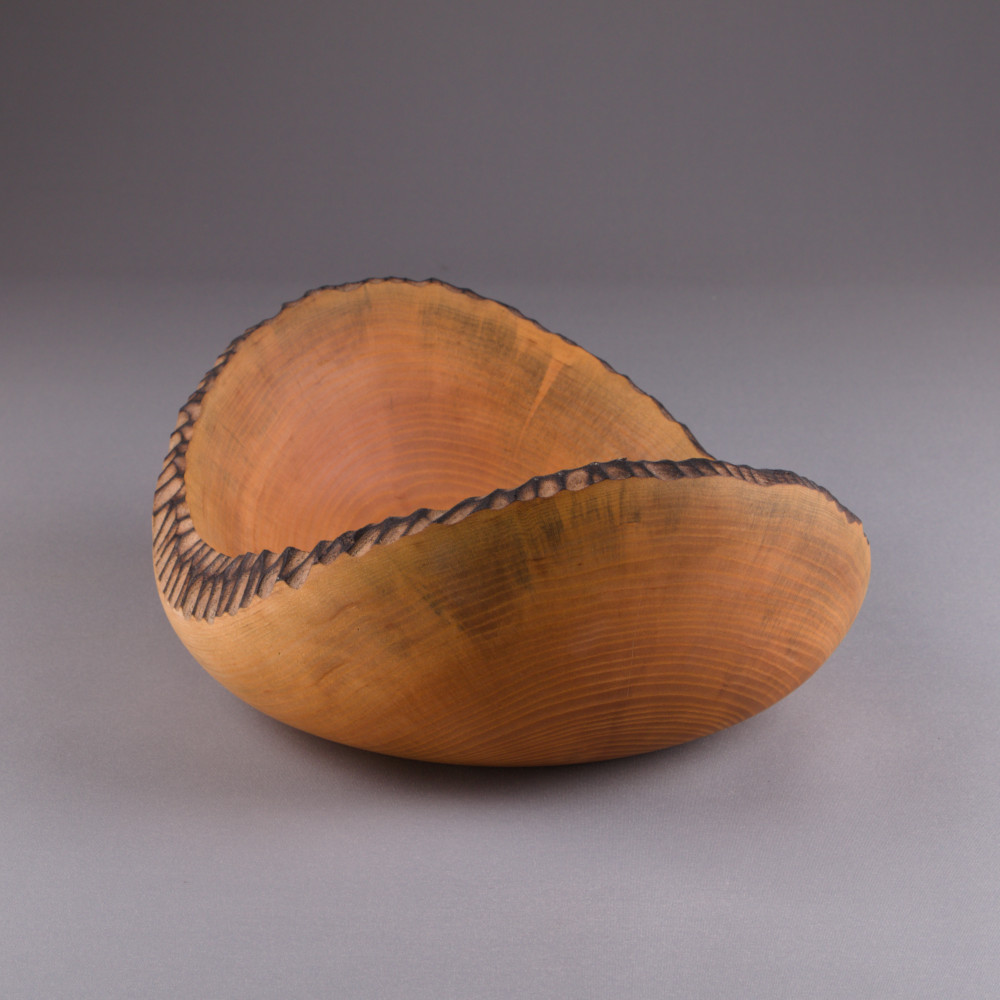 Grand bol à bord naturel en frêne massif sculpté – Image 2