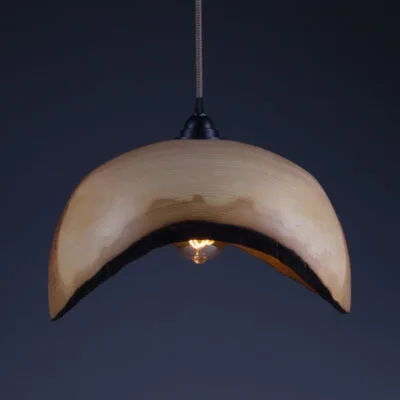 luminaire suspendu en bois massif naturel