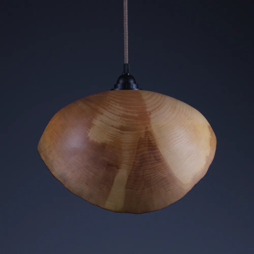 Suspension Primordiale en frêne-olivier massif – Image 3