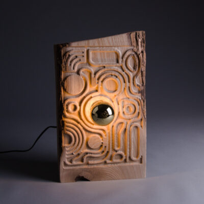 lampe en bois naturel