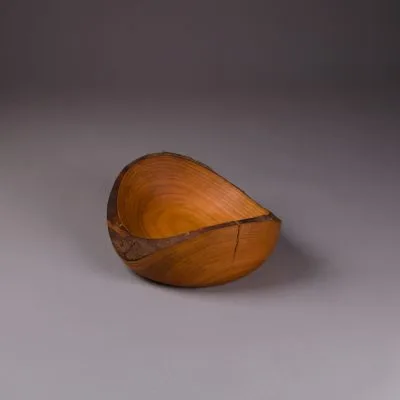 corbeille à pain en merisier